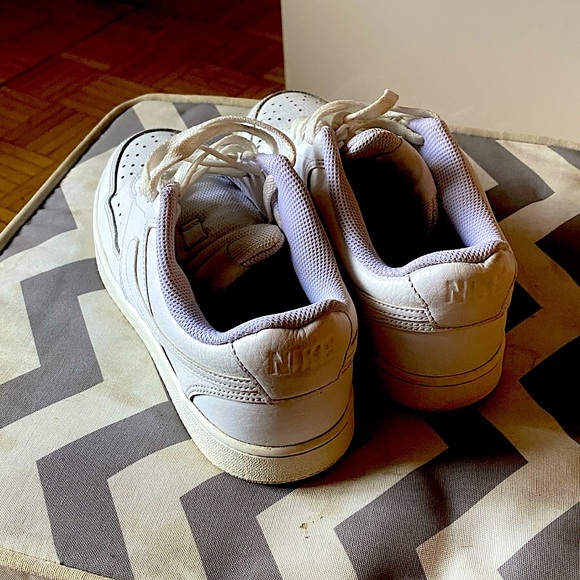 Nike Air Force 1 - White - Women Size 8 - Picture 2 of 5